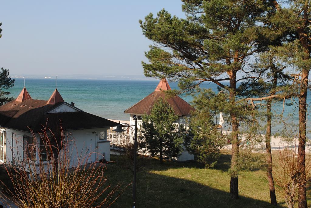 Panorama-meerblick In Der Atlantic Mit Strandkorb Am